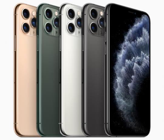 iPhone 11 Pro в четырех доступных цветах