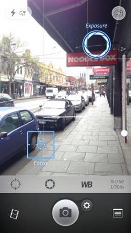 Camera + для iPhone добавляет мощные элементы управления без усложнения вещей camplus2