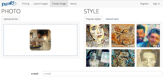 DeepArt - это бесплатное веб-приложение для превращения картинок в художественные картины.