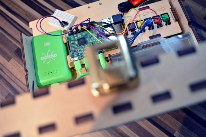 Коробка Piper Computer Kit открыта