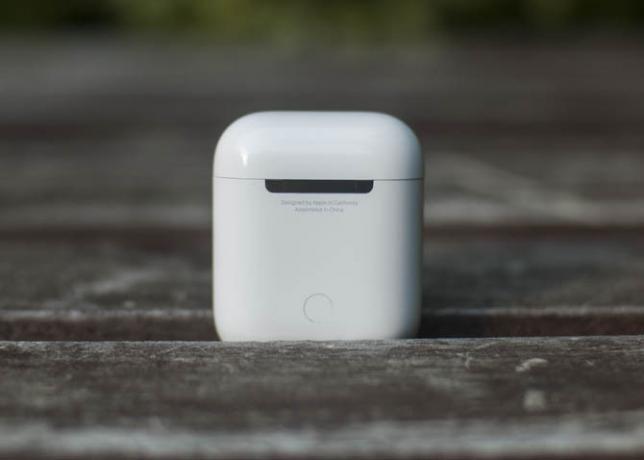Чехол AirPods