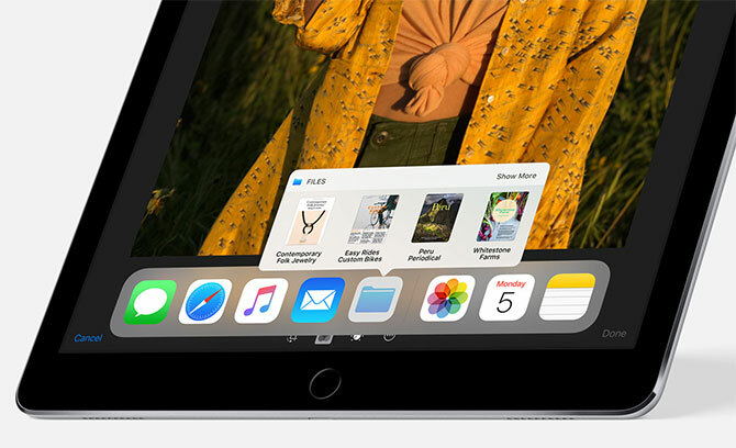 док-станция для iPad