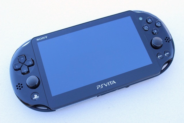 Обзор PlayStation Vita Slim и бесплатная раздача Обзор PlayStation Vita Slim 3