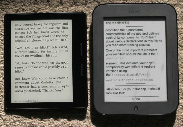 разжечь оазис по сравнению с Nook Simple Touch