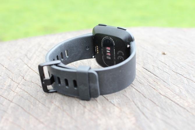 Fitbit Versa Review: лучший носимый Fitbit еще? Fitbit Versa 2